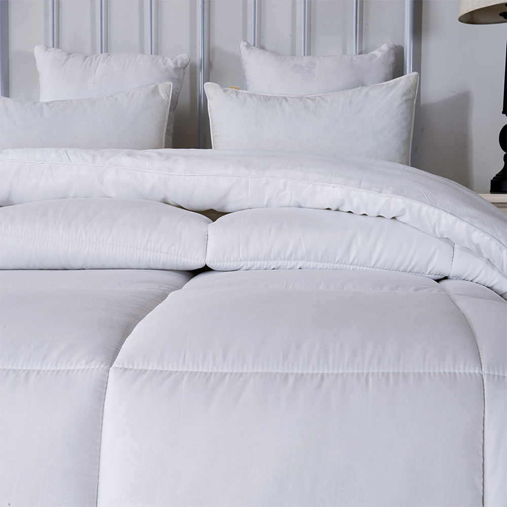 Pure Cotton Or Poly Plain Fabric Single or Double Stitch with Piping edge Microfiber Duvet Insert