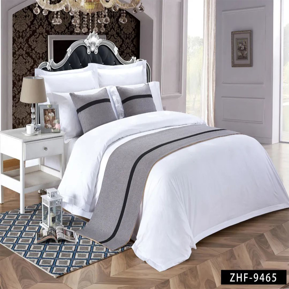 Polyester Solid Color Bed Runner