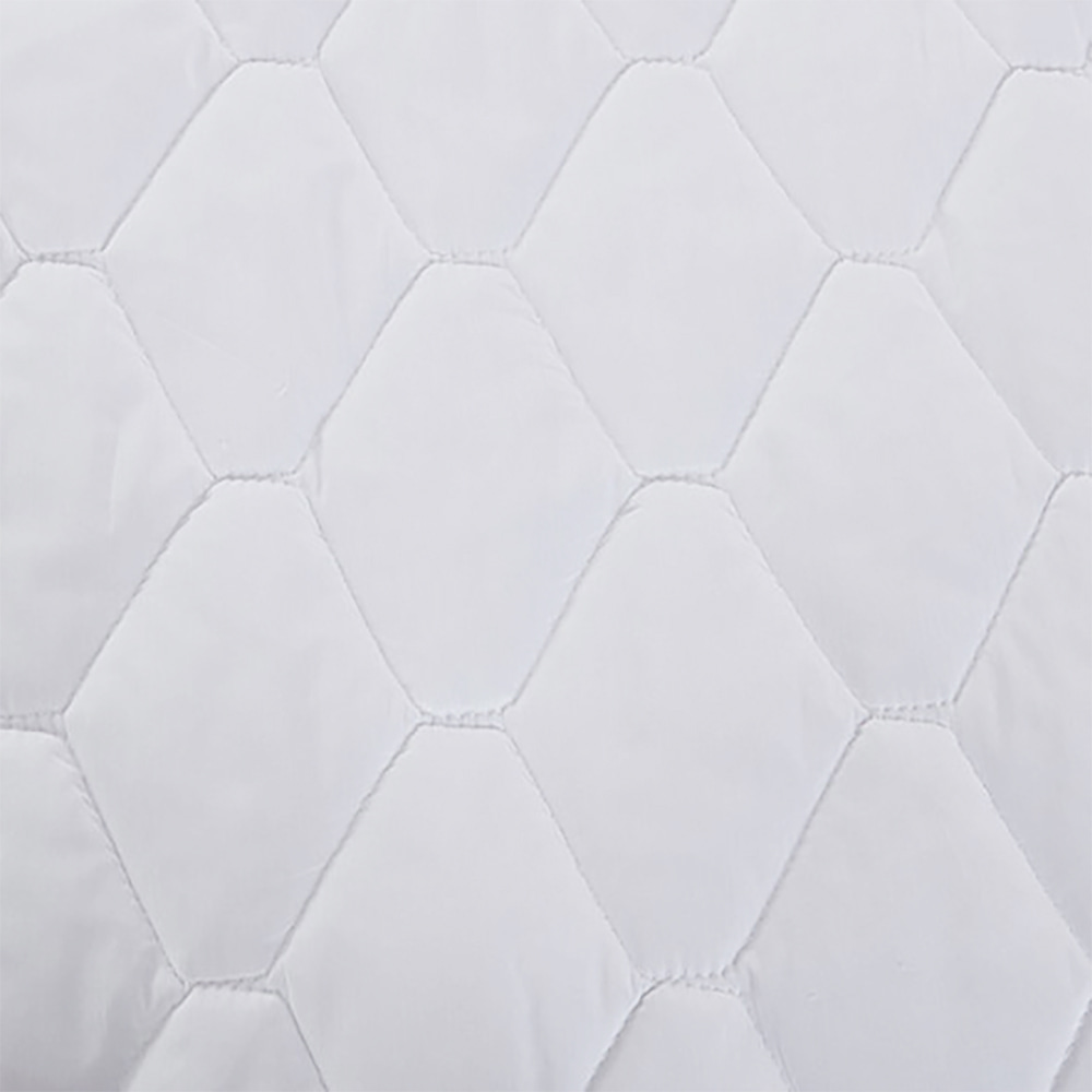 Hexagonal Pattern Conventional Pure Cotton Or Poly-Cotton Mattress Protector